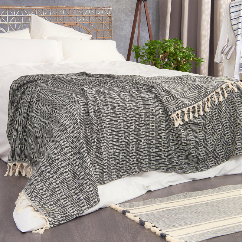 Senecal Throw Blanket, Anthracite