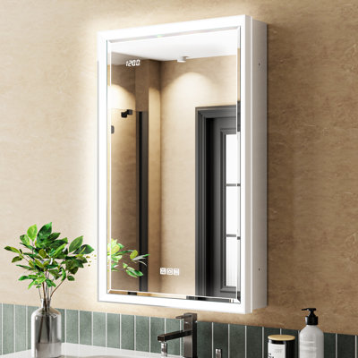 Armoire à pharmacie Ciyanna avec éclairage DEL, miroir biseauté antibuée, montage en surface ou encastré, éclairage à intensité variable, prise USB, horloge et détecteur de mouvement.