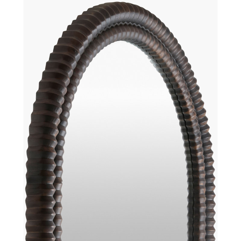 Evonne Mirror