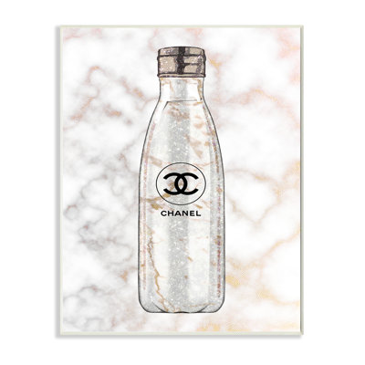 Bouteille d'eau Glam Fashion sur marbre