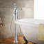 Robinet de baignoire sur pied à poignée simple avec douchette sur pied