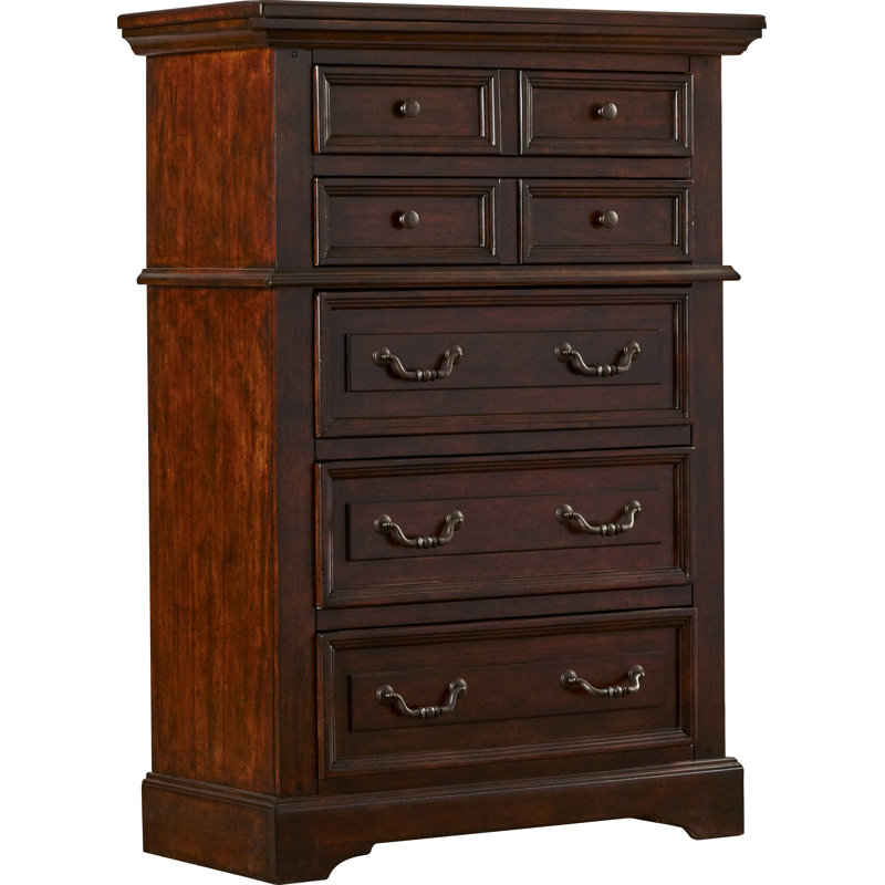 Alexei 39'' W 5 - Drawer Dresser, Tobacco