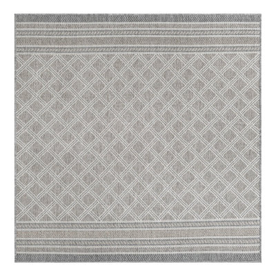 Indoor/Outdoor Trellis Area Rug