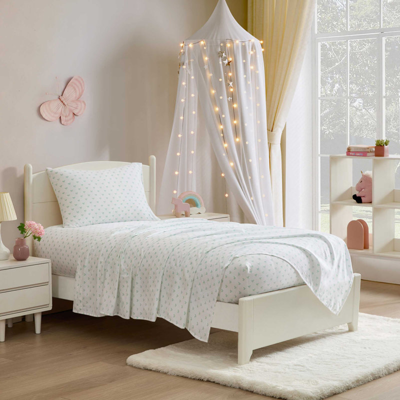 Laura Ashley Kids Cozy Printed Sheet Sets, Queen Sheet Set with 2 Pillowcases, Heart Geo Ditsy Pink