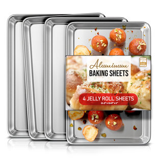 CHEFMADE 11-inch Baking Sheet Pan, Non-Stick Square Jelly Roll Bakeware for Oven Roasting Meat Bread Battenberg Pizzas Pastries 11.2 x 11.2 x 1.4