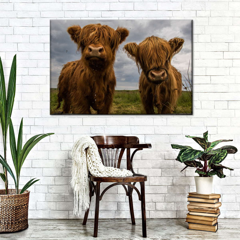 Sur toile, H 45 po x l 30 po x P 1,25 po