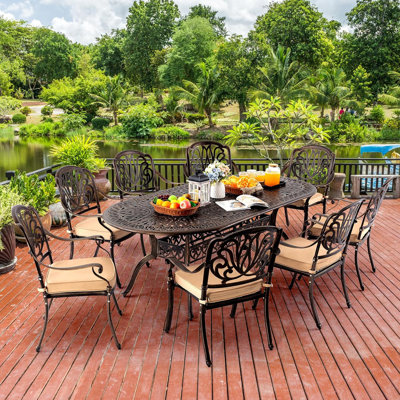 Brooks Brothers Outdoor Dining Set: Ultimate Luxury for Your Patio 1 Brooks Brothers Outdoor Dining Set: Ultimate Luxury for Your Patio