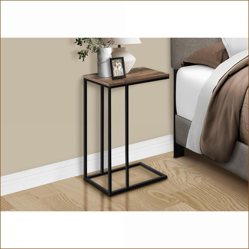 Table basse compacte en forme de C pour le salon / la chambre à coucher, stratifié brun et amp; Métal noir, attrait moderne