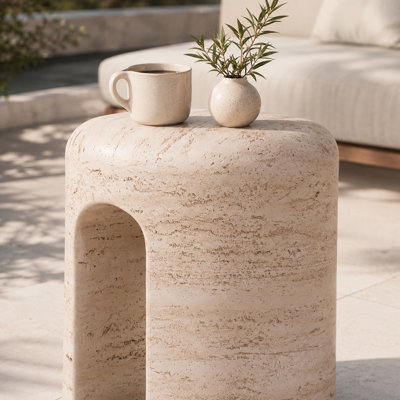 Table d'appoint de terrasse en pierre naturelle avec base arquée