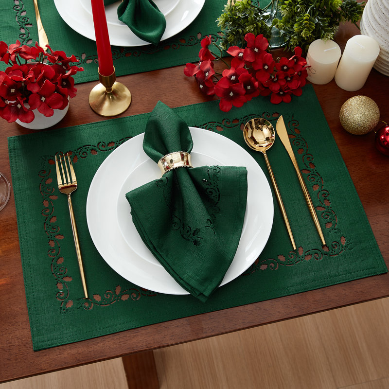 Holly Scroll Laser Cut Napkins, Set of 4, 17"x17"