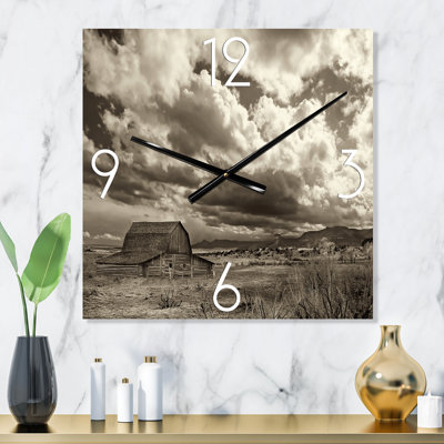 Daris Wall Clock