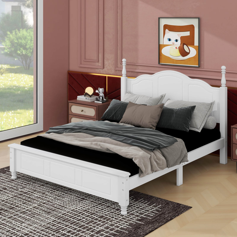 Grand lit plateforme en bois, Blanc