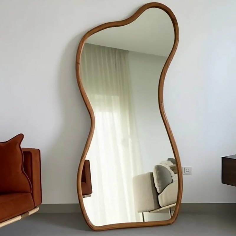 Miroir haute définition rétro en forme de noyer, H 66,93 po x l 31,50 po