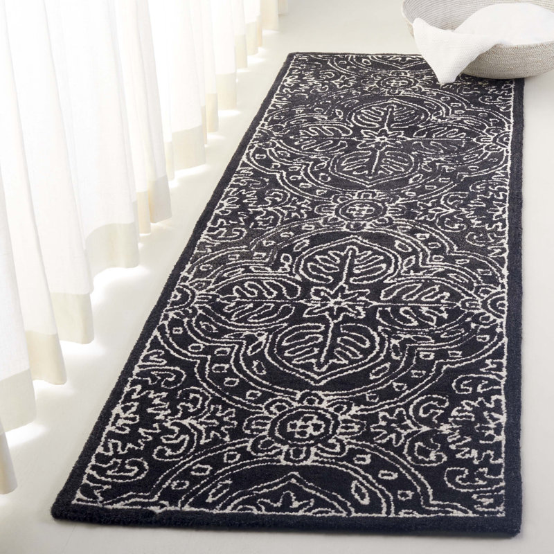 Etienne Lauren Ralph Lauren Hand Tufted Wool/Cotton Damask Rug in Ivory/Black, Runner 2'3" x 7'