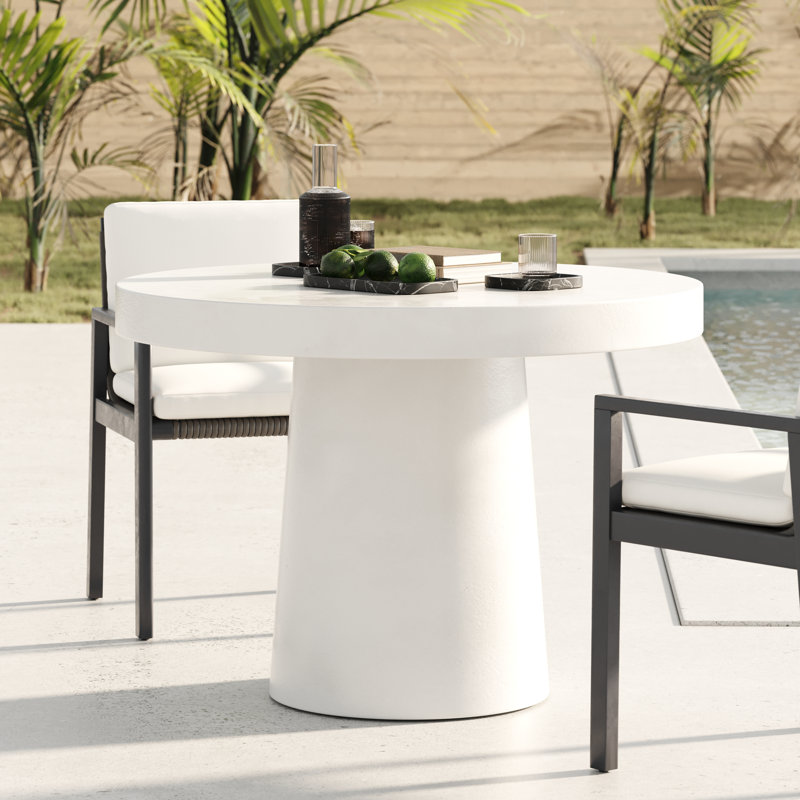 Table de salle à manger ronde en béton 43 po Prevelly, Blanc