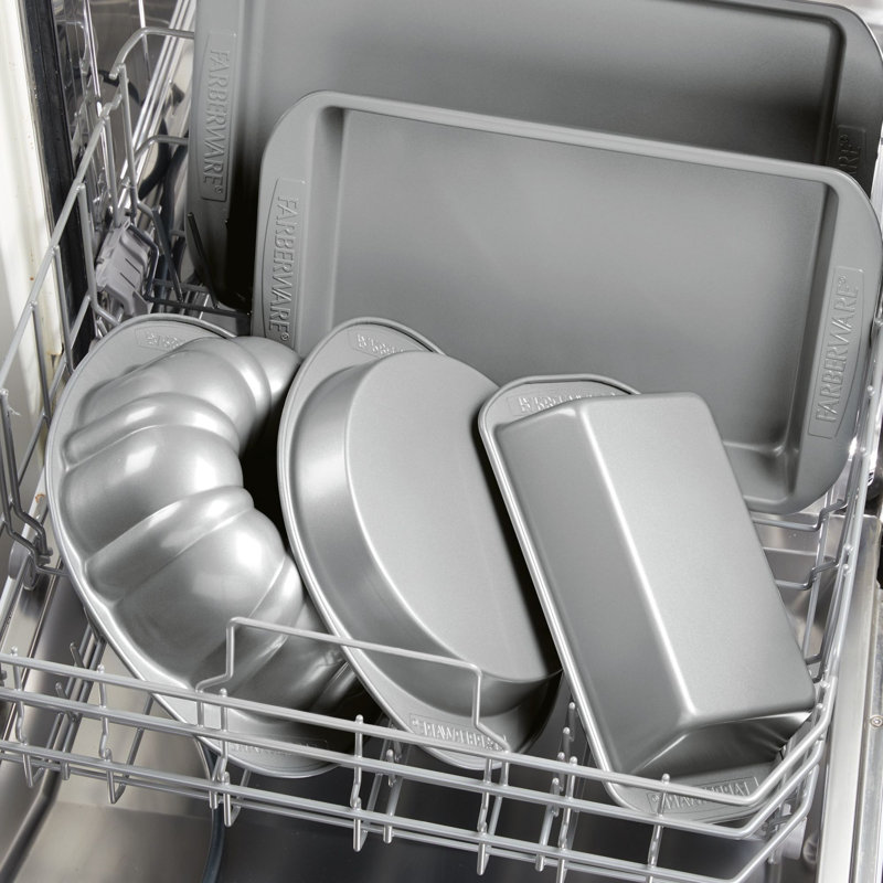 Farberware Bakeware Nonstick Loaf / Meatloaf / Bread Pan, 9 Inch x 5 Inch, Gray
