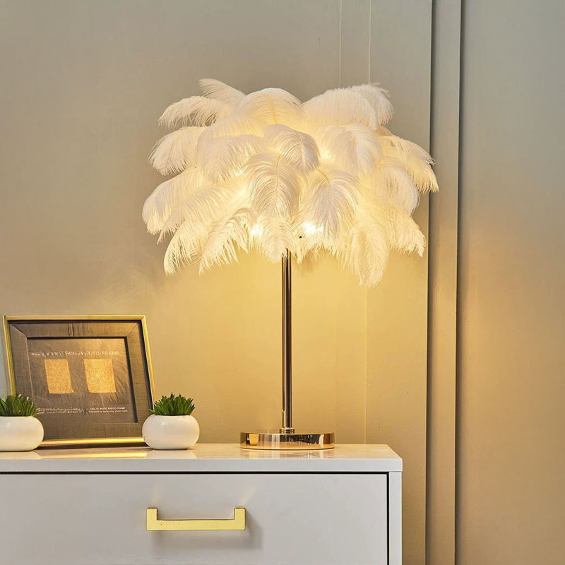 Aijalon Metal Table Lamp, White