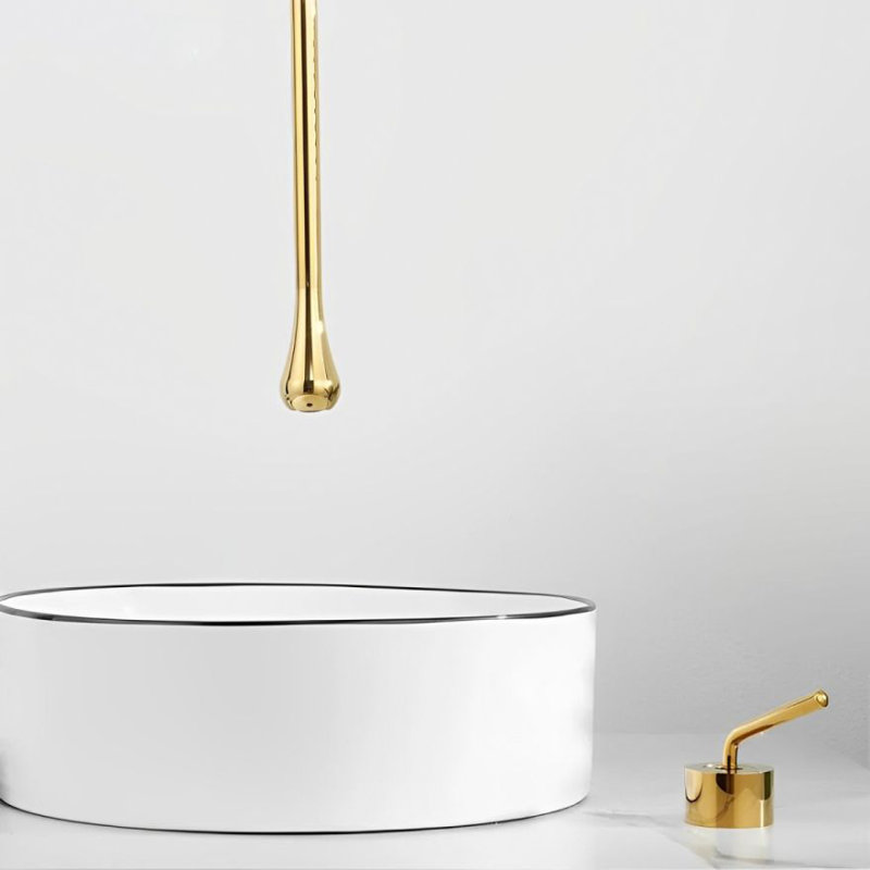 Système de robinet de douche avec valve thermostatique et douchette amovible, Doré