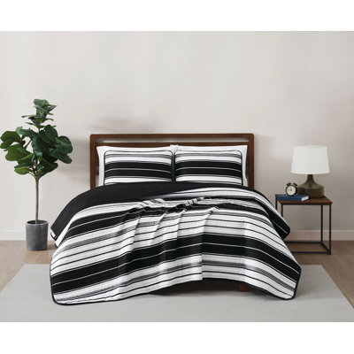Polyester Plain Weave Striped Quilt
