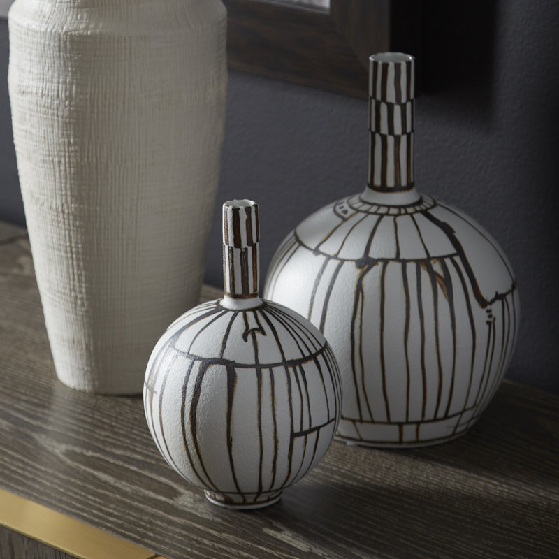 Glass Table Vase, 8.75" H x 6" W x 6" D