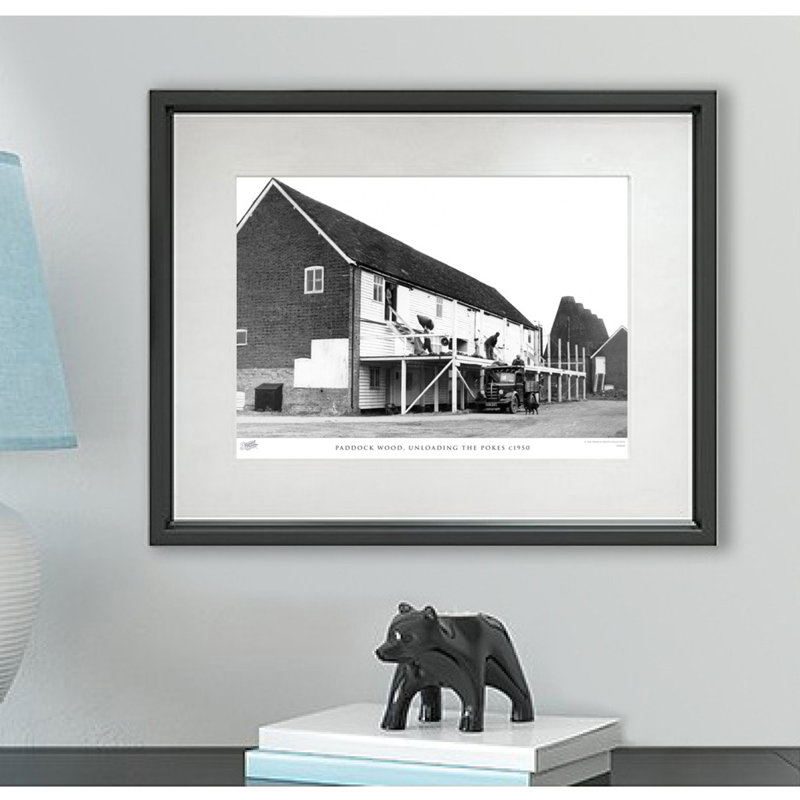 Paddock Wood, Unloading the Pokes C1950 1 Piece Single Picture Frame Wall Art, 28cm H x 36cm W x 2.3cm D