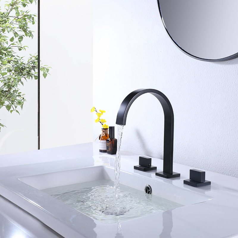 Robinet de salle de bain à entraxe de 8 pouces avec robinets de lavabo à cascade 3 trous, Noir mat