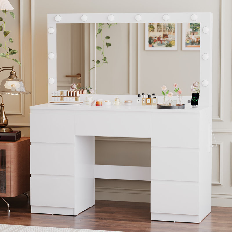 Dressing Table with Mirror