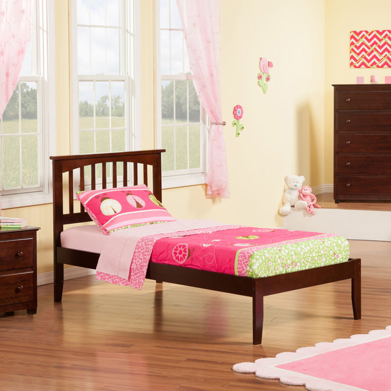 Huntsville Kids Extra Long Twin Platform, Walnut