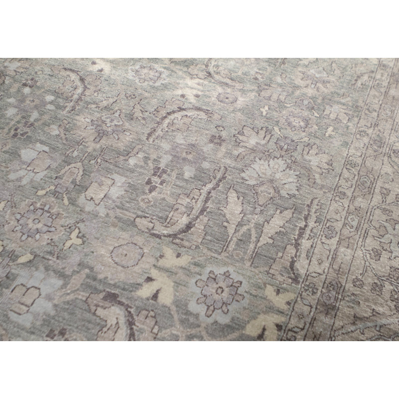 Wool Oriental Area Rug in Gray