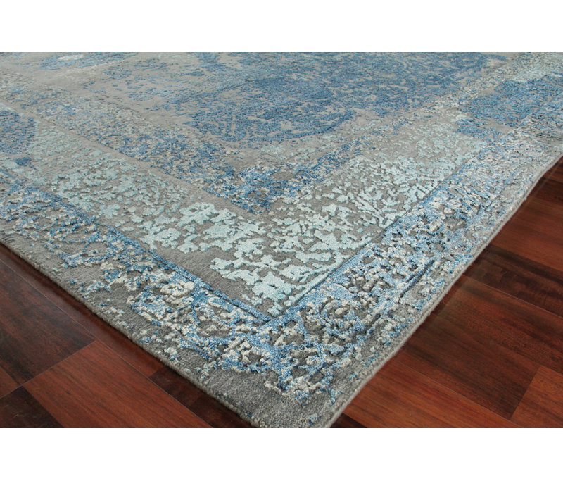 Maison Oriental Area Rug, Rectangle 6' x 9'