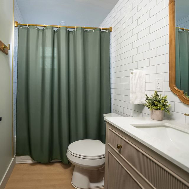 Rideau de douche uni 71 x 74 Parke - résistant à l'eau - tissu 100% polyester, Vert
