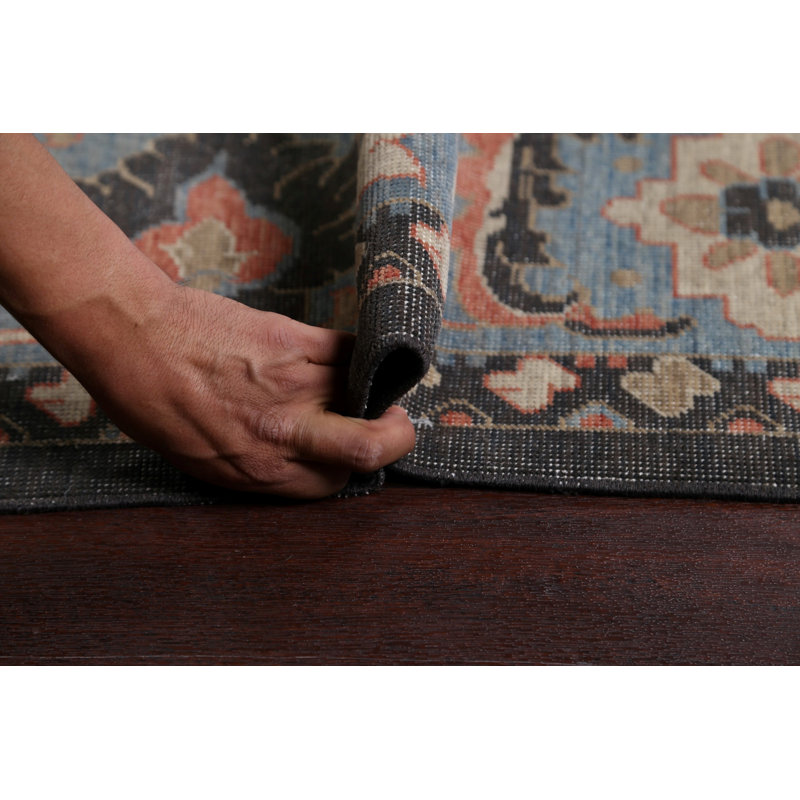 Tapis oriental bleu / noir en laine