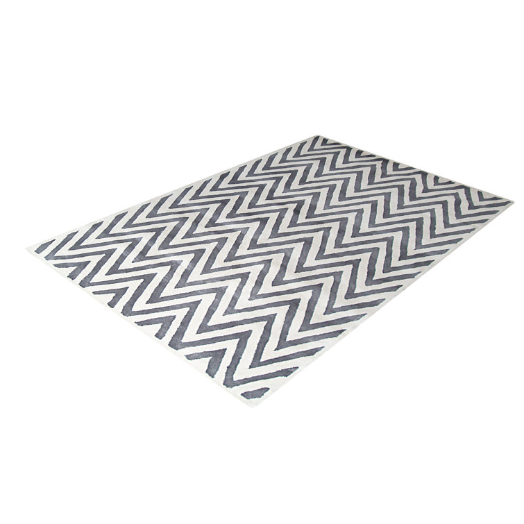 Ziggy Chevron Wool Hand Woven Area Rug