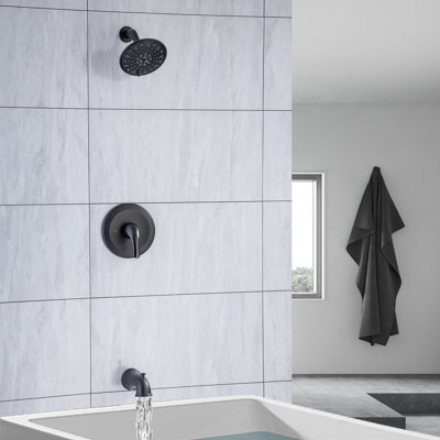 Robinet de baignoire et de douche à inverseur avec valve brute