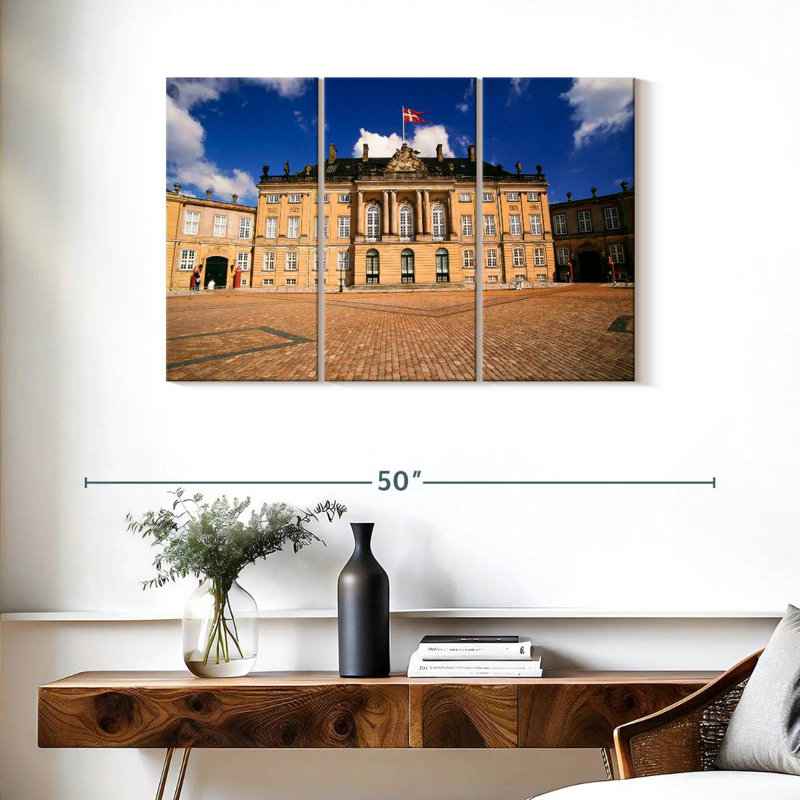 Palais d'Amalienborg, H 24 po x l 38 po