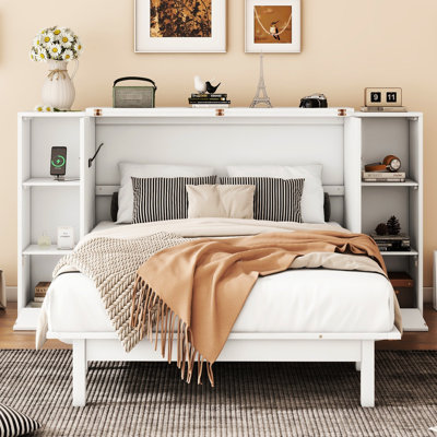 Moderne avec tablettes, tiroirs et taille compacte -