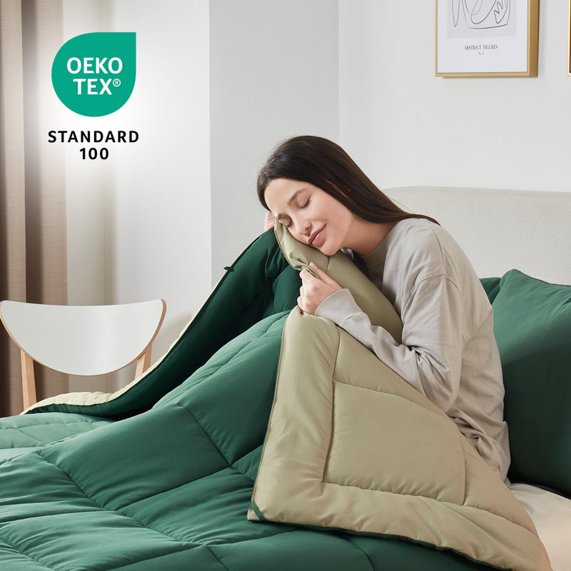 Hunter Green and Sage Microfiber Twin Reversible Duvet