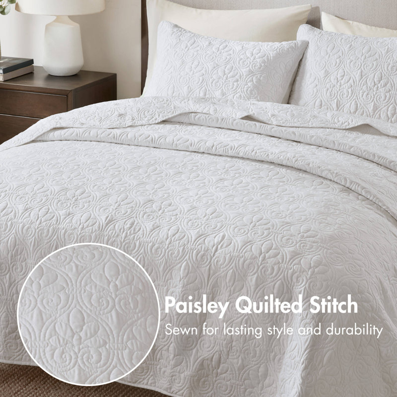 Quebec Reversible Bedspread Set, King Bedspread + 2 King Shams, White