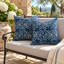 Ensemble de 2 housses de coussin en polyester batik indigo tropical pour intérieur/extérieur avec garniture-124732493-126256158