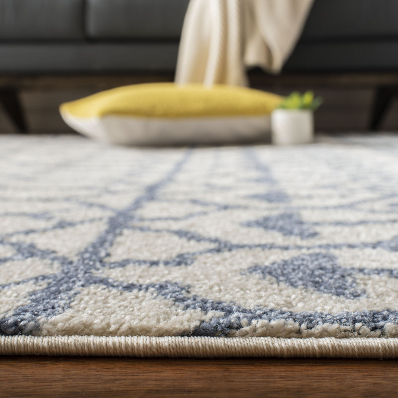 Hamilton Performance Geometric Rug, Square 6'7"