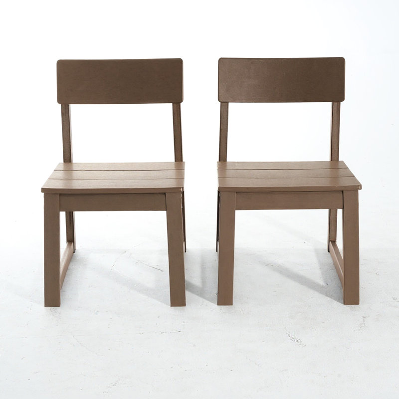 2 chaises de salle à manger grises toutes saisons avec une durabilité moderne, une grande durabilité et une facilité d'entretien personnalisable