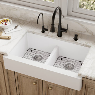 Karran Quartz 34'' X 21-1/4'' Double Bowl 50/50 Retrofit Farmhouse/Apron Front Kitchen Sink Kit