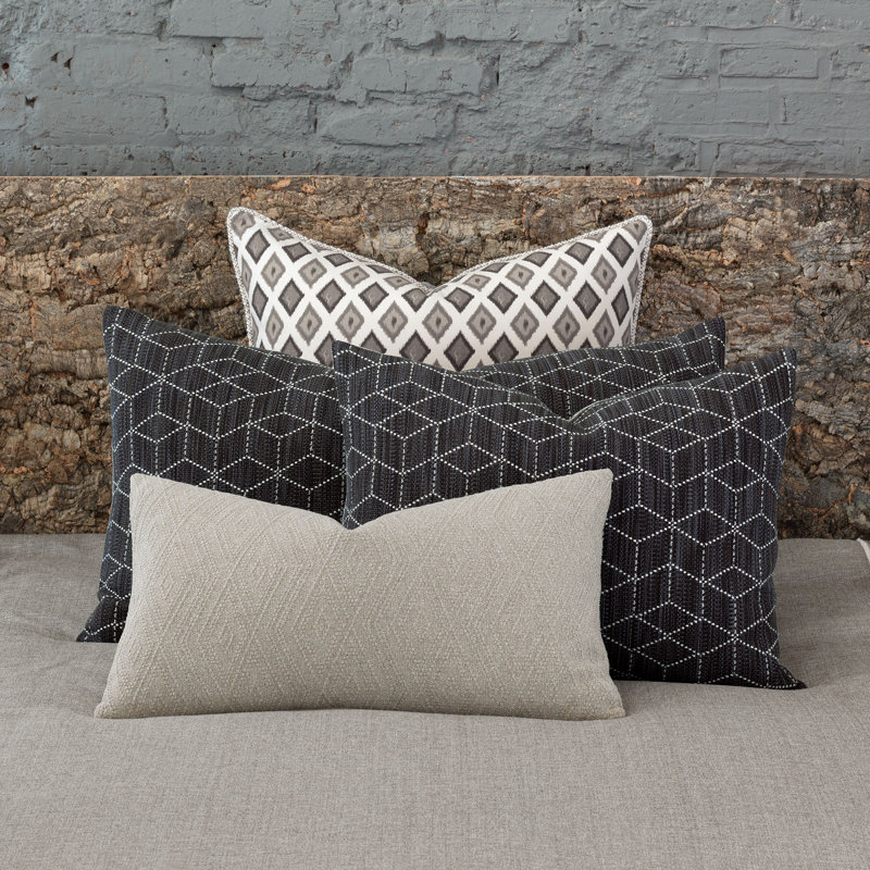 Bale Cotton Blend Ikat Duvet Cover, Super Queen Duvet Cover + 4 Shams + 1 Throw Pillow
