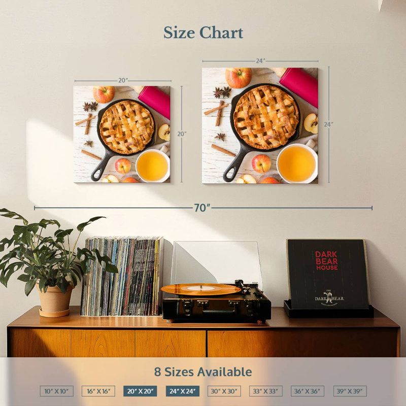 Yarlin Apple Pie, 20" H x 20" W