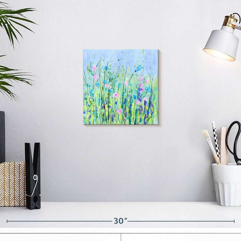 Avery Meadow, 10" H x 10" W