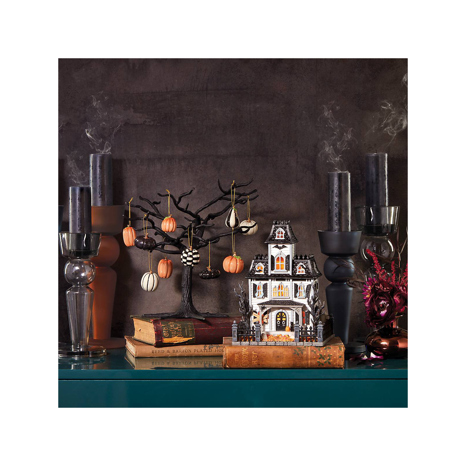 ORNAMENT TREES Matte Black Metal Ornament Tree