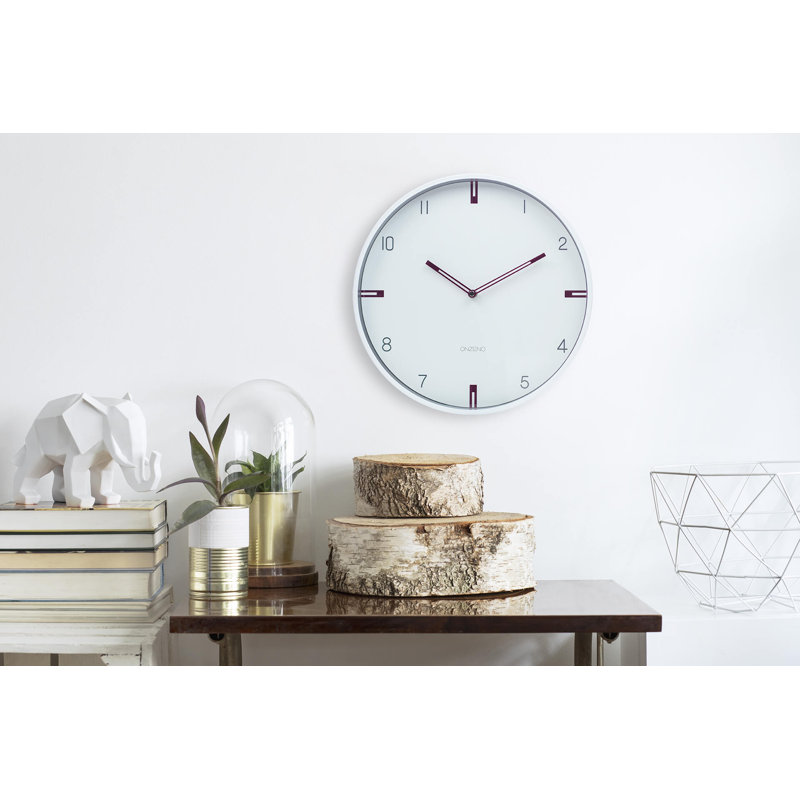 The Striking 30.5Cm Silent Wall Clock