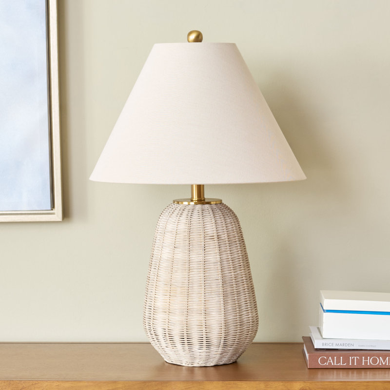 Isaura Table Lamp