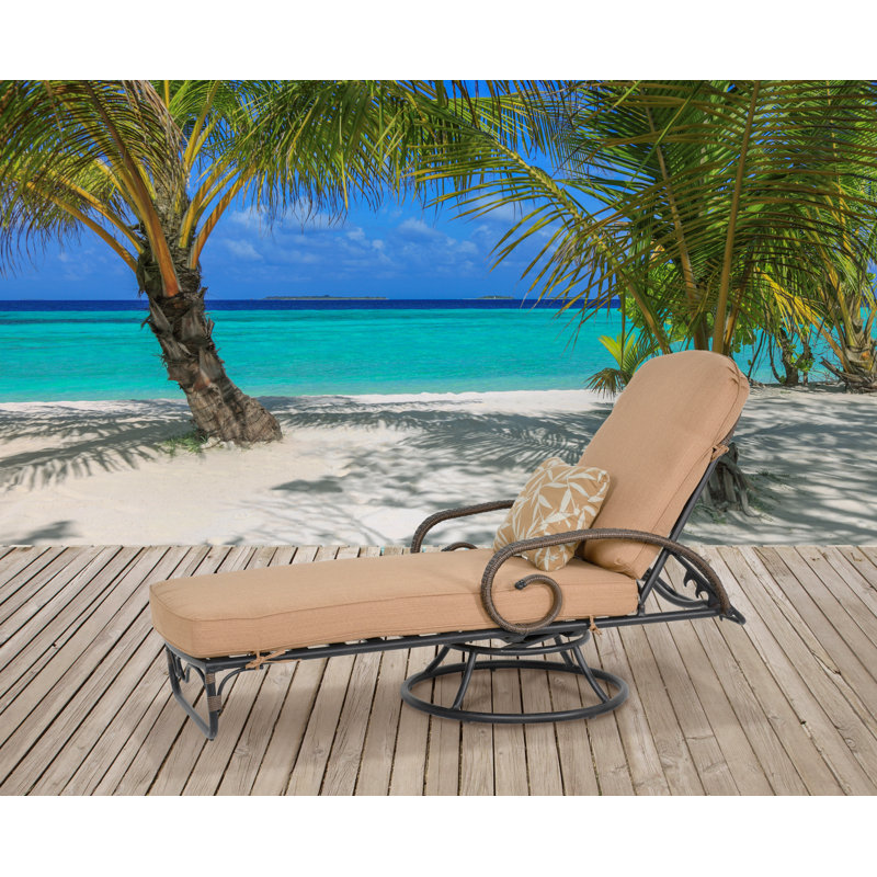 Chaise longue simple 57 po avec coussins Sunbrella