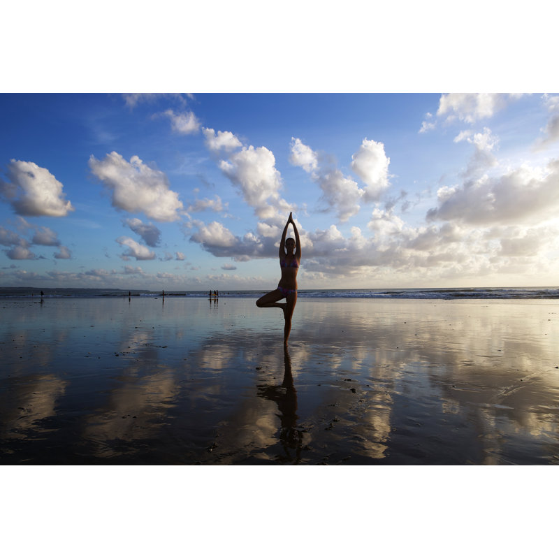 Vrikshasana Tree Pose - Illustration sans cadre sur toile, H 12 po x l 18 po